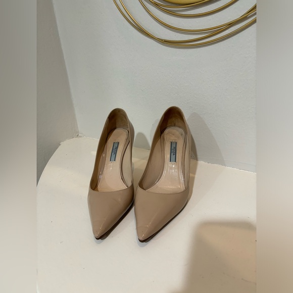 Nude Prada pumps - Picture 2 of 4